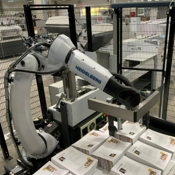 Sathlfolder P-Stacker: producción de plegado 100% autónoma.